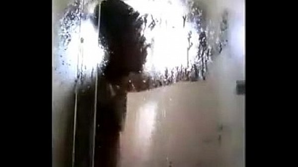 en la ducha...pollon michoacano