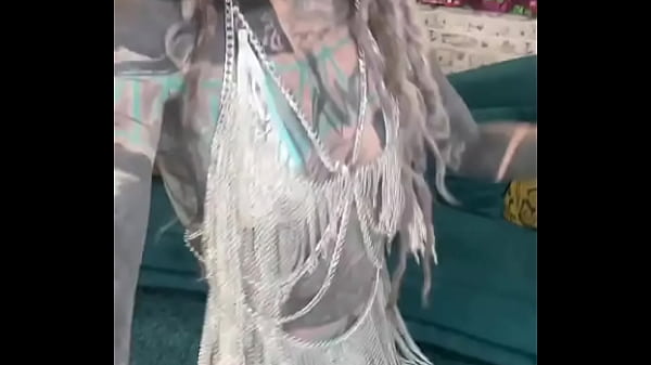 Do you like to see more behind the scenes ?Make sure to follow: thekatzzlovefor intimate views into my crazy life.-Tha...