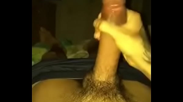 novinho dotado punheta gozando gemendo