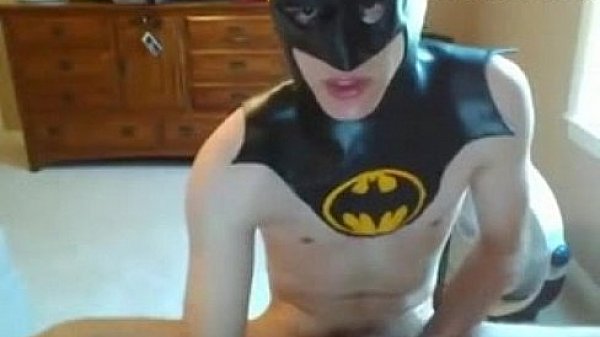 gay batman masturbates !  