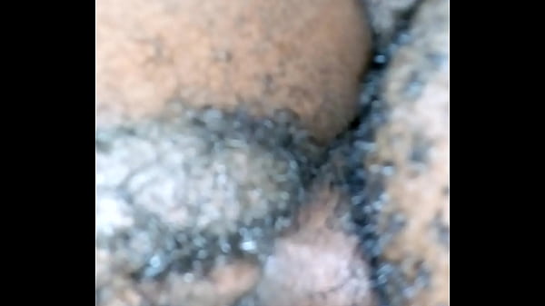 Elle prend ma bite bien au fond