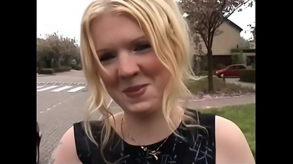 Tieners voor geld - Christina voor geld