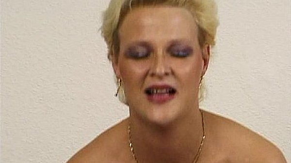 JuliaReavesProductions - Immer Bereit - scene 3 - video 2 fucking cute girls babe beautiful