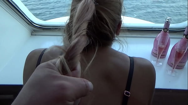 Fast fuck from behind