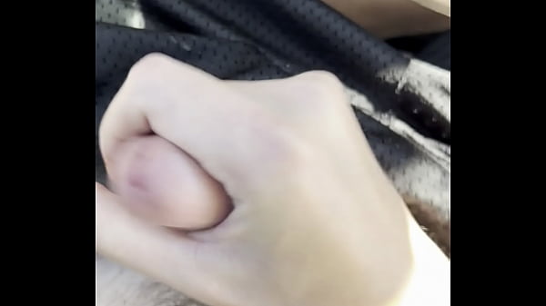 malik vadheim car jerk 4 vid 