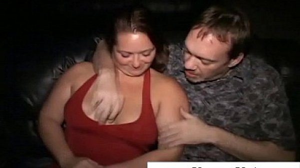 Amateur ho sucks and tugs