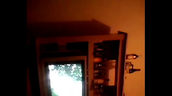 Namorado ganhou chupeta gostosa e ainda comeu cuzinho no banheiro