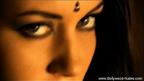 Bollywood Dancing In The Nude