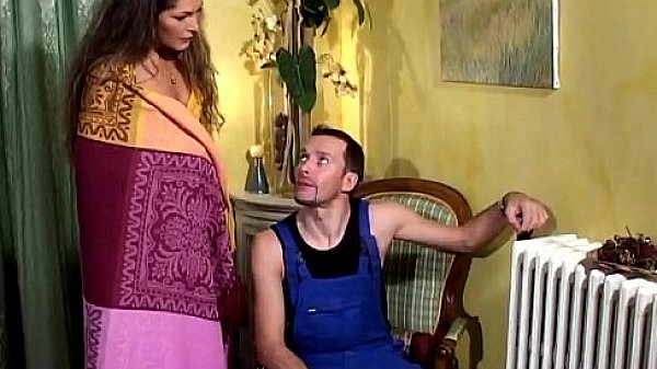 super hot mom takes massive cock in her ass