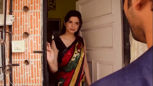 Bhabi chudna chati h