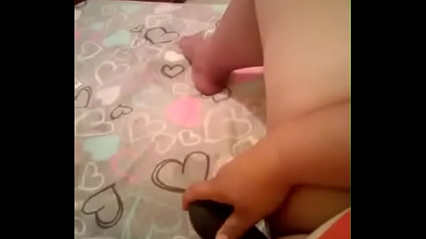 Mexicana gordita se mete un pepino grueso  #2