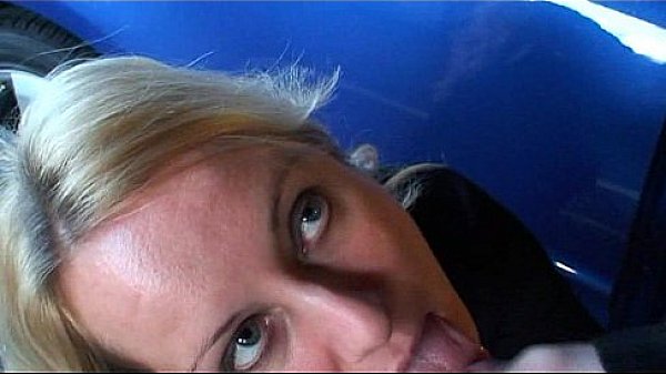 Polish bitch fucked at a car parking