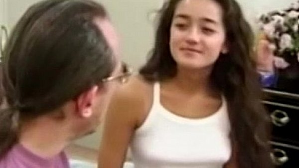 Vintage babe pussylicked in interracial trio