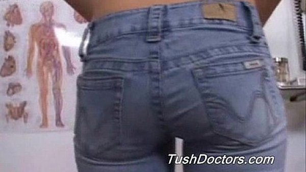 Stephanie sees Dr Valentine to check out her ass and pussy with lesbian sex late  