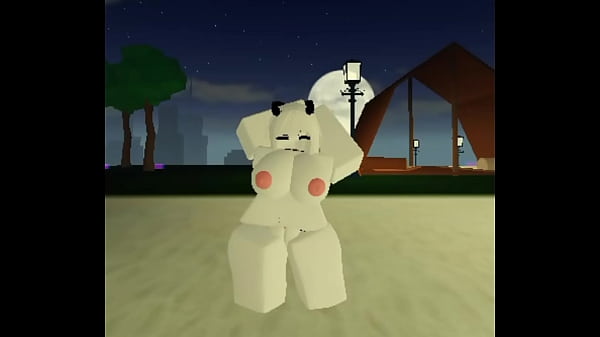 Dan&ccedil;ando pelada  