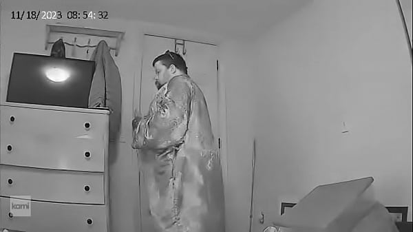 I got caught on my own cam . 