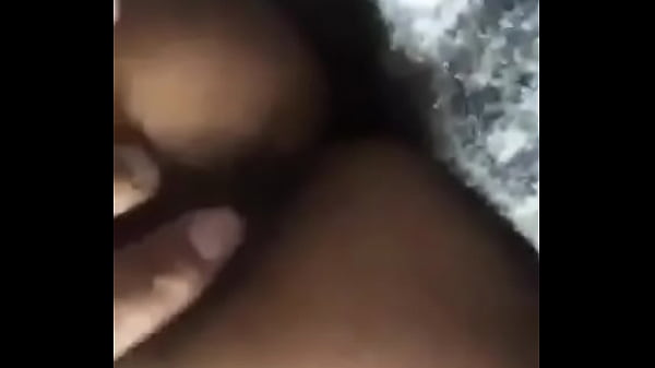 El enfermero saca precum