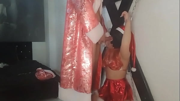 The Santa girl found herself on someone else's territory and now pays what she deserves