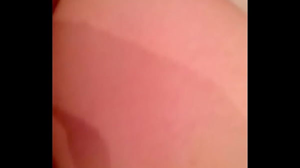 Comi a mulher do meu amigo de quatro