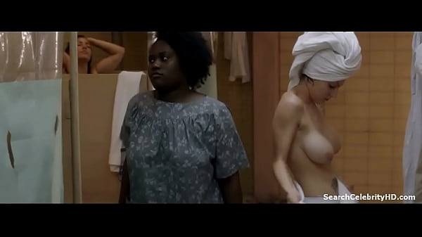 Laura Prepon Taylor Schilling in Orange the New Black 2013-2015