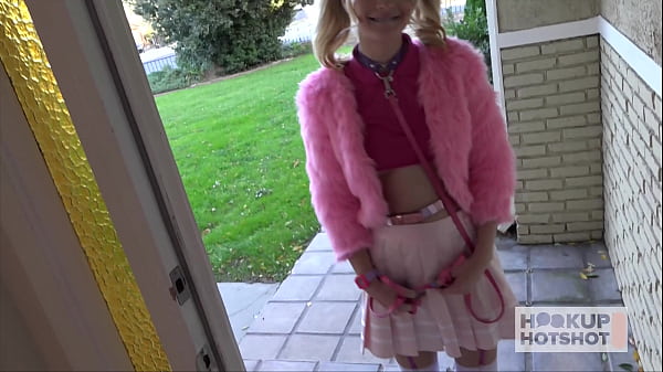 Golden Hottie Anastasia Knight Gets A Raw Doggystyle Screwing!