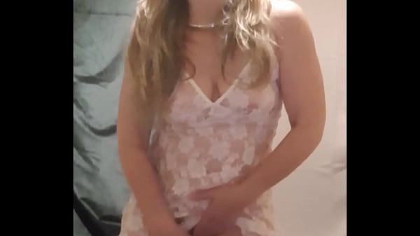 2025 12 18 Esclave F plug et vibro connecte  