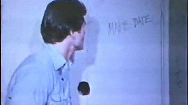 955ad3ef2910815543bb555c32b4522fdd9a9c88.mp4