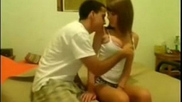 Hot Teen Couple On Cam