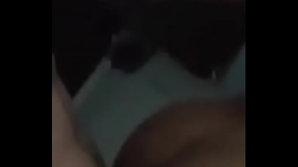 Dos hombres cogiendo nayarit