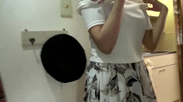 指・舌・おっぱい・クリトリス】あらゆる手段で乳首を責められる！SEX中も乳首責め！暴発誘いまさかの中出し3連発！！！＜エロい娘限定ヤリマン数珠つなぎ！！～あなたよりエロい女性を紹介してください～27発目＞