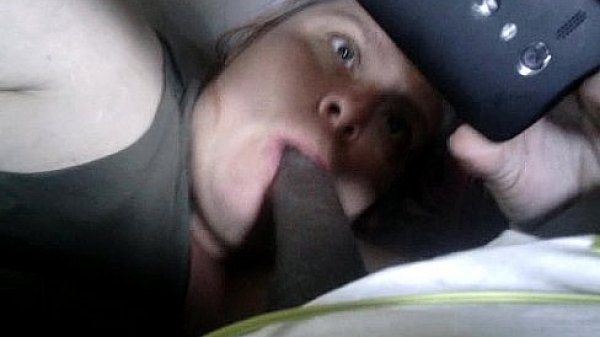 Never had a bitch suck dick this good and she multi -task