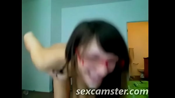 Amateur geek girl gets nude at home  