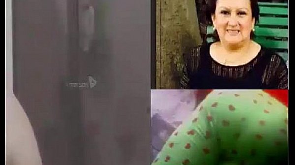 Espiando a mi t&iacute;a tetona de ecuador