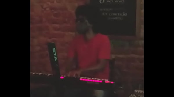 Bruno knows how to solo very well in keyboard  
