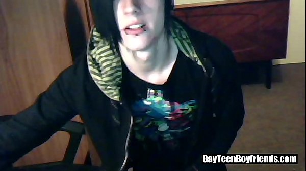 Emo boy wanks his big boy dick