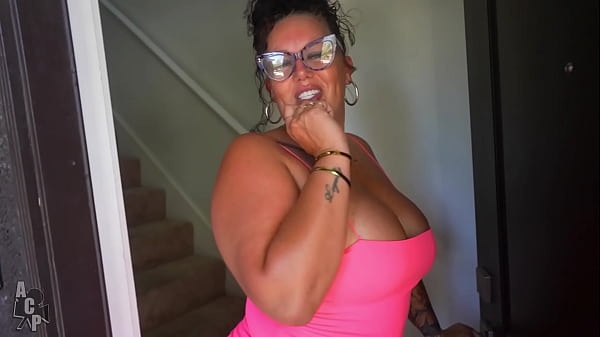 Somali Rose The Mom Everyone Wants To Fuck.... Gets Fucked 