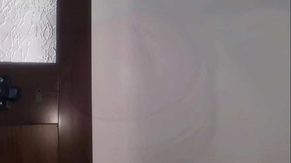 A CASA CON LA MATRIGNA | SBORRATA RISCHIOSA - INVITO IL MIO FIGLIASTRO A CASA, TROVA LE MIE MUTANDINE E SBORRA