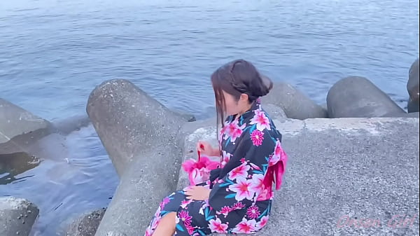 Have a great day at the fireworks hot springs [Nacchi Travel].