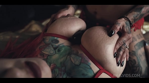 Lesbian evenings and big cocks full of cream HVH054