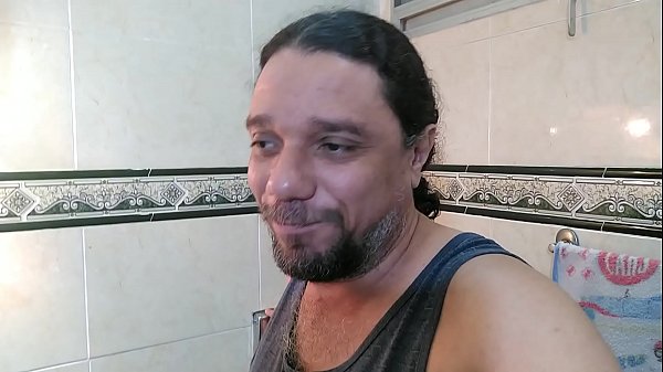 ENQUANTO MEUS BRINQUEDINHOS SEXUAIS N&Atilde;O CHEGAM... 