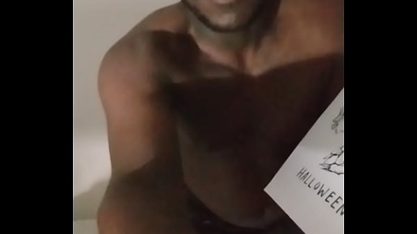 Drawing myself cuddling for free while wearing angel and devil Halloween costume 5