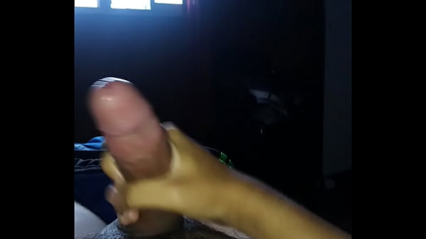 Mi verga apunt&oacute; de explotar