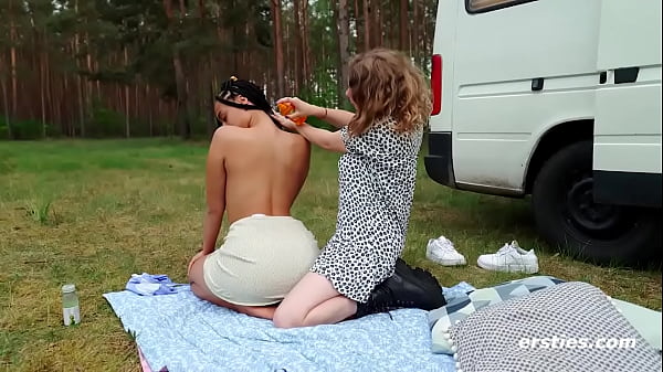 Ersties: Lilith & Naomi