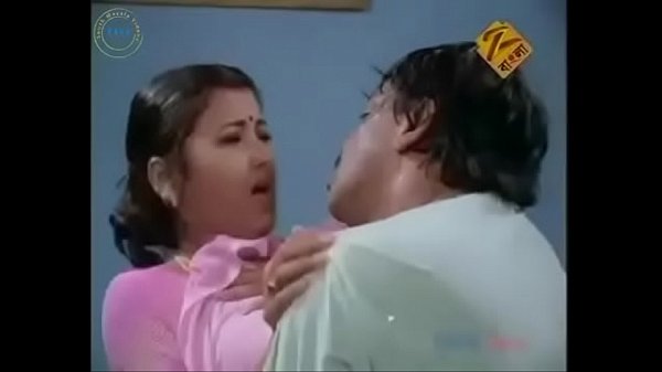 rachana  bengal actress hot wet  saree and cleavage to fuck a guy