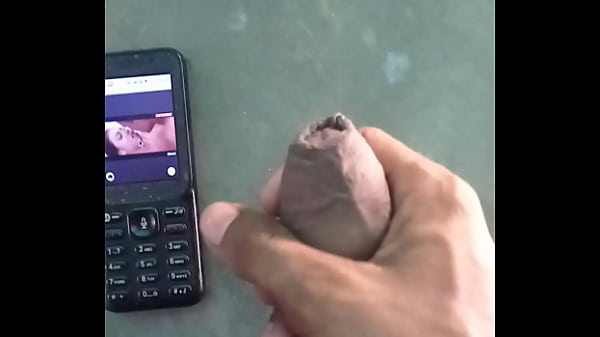 B&ouml;y&uuml;k qara xoruz daha s&uuml;rətli və daha s&uuml;rətli mast&uuml;rbasyon və cum.big qara 7 d&uuml;ym t&uuml;kl&uuml; xoruz mast&uuml;rbasiyası.