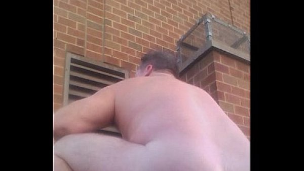 Joey D outdoor anal show his curvy boybutt squirting in the SUN?