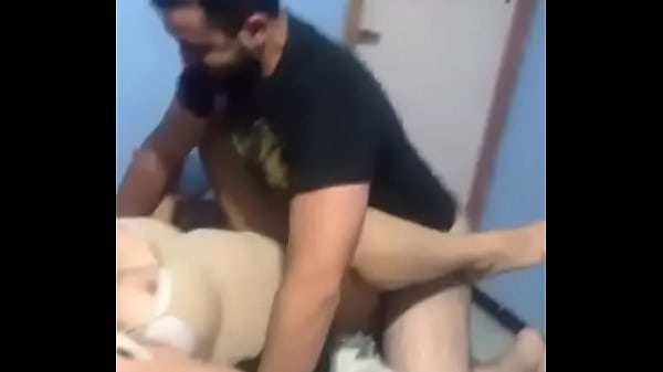 un amigo se sacrifica por el grupo de wsp