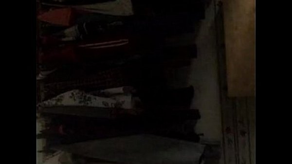 Trai Việt khoe h&agrave;ng 