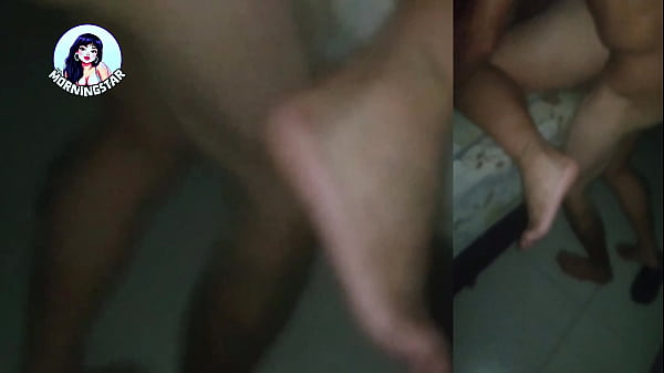 ESPOSA SENDO FODIDA NA BEIRINHA DA CAMA