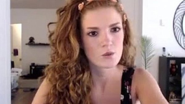 Redhead Showing Off That Pussy